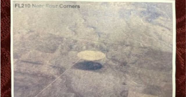 Elizondo UFO photo